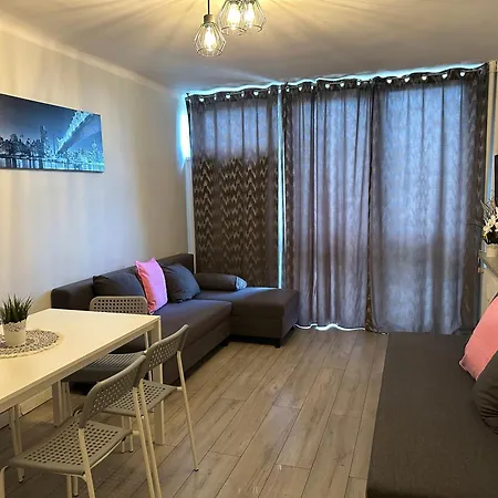 Coser Apartamenty Centrum Apartment *