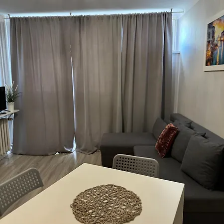 Coser Apartamenty Centrum Apartment *