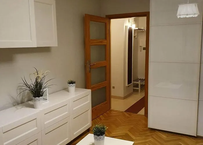 Lägenhet Coser Apartamenty Centrum *